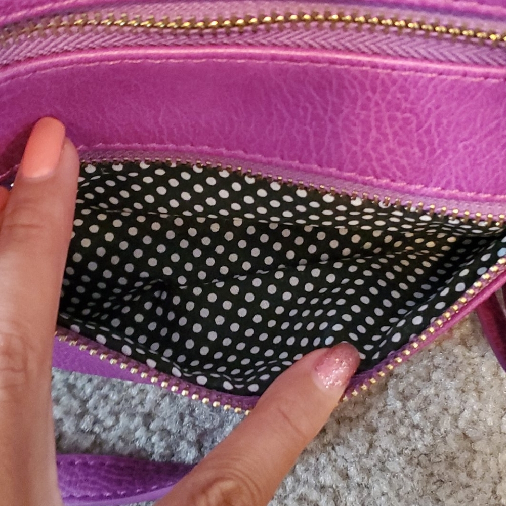 Call it Spring crossbody - Picture 4 of 7